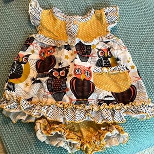 Cute October shrimp & grits set